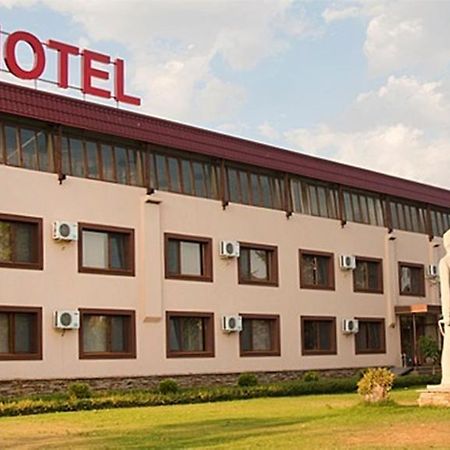 Motel Maritsa Dimitrovgrad  Buitenkant foto